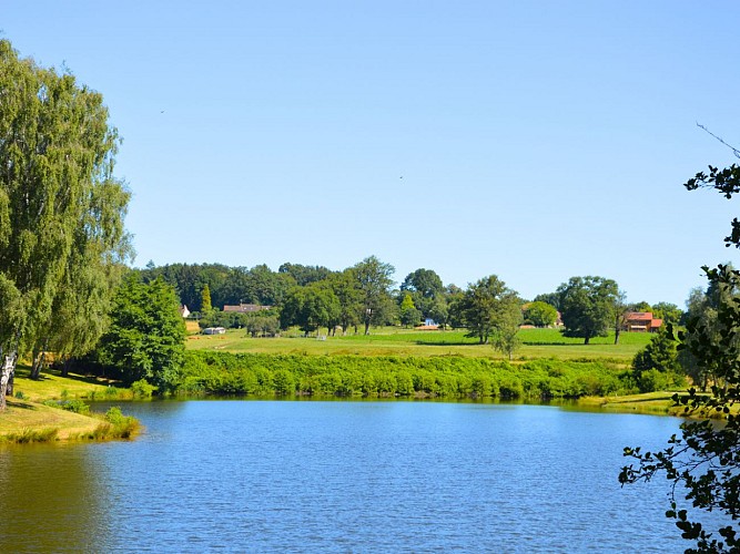 Étang de pêche du Coucou - Saint-Hilaire-les-Places
