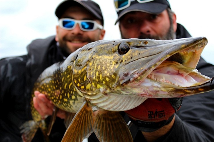 Guide de pêche : Cédrick Plasseau_3