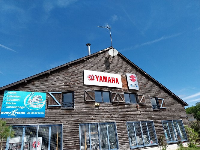 ENSEIGNE YAMAHA JOUR