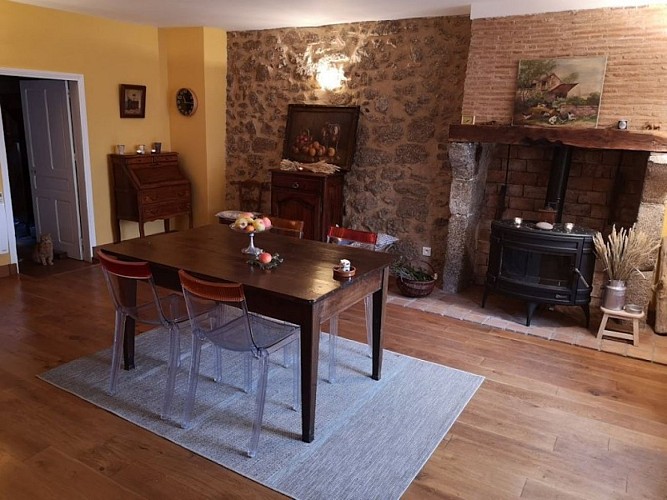 les Ombelles - salle petit déjeuner