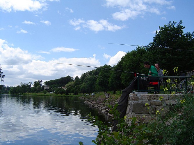 Poste handipêche_Bords de Vienne