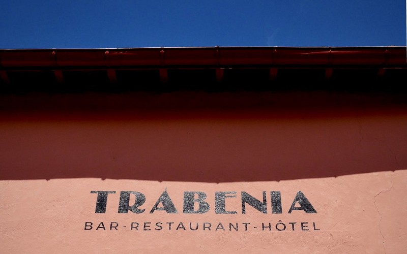 6E9EB4C3-4272-4583-B714-5092333C0420 1440