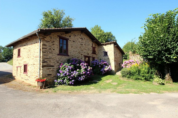 Gîte rural de René ROULON (87- Chaillac-sur-Vienne)