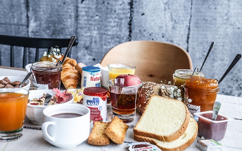 B&amp;B Pau Zénith - Pau - Petit déjeuner