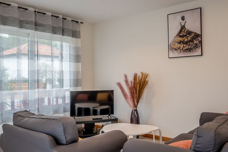 APPARTEMENT NOGARO ANG2348