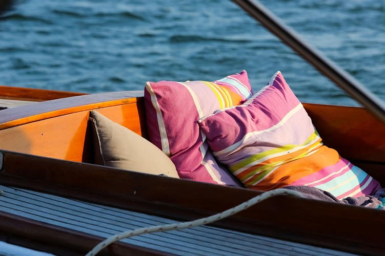 Les_pinasses_du_bassin (6)