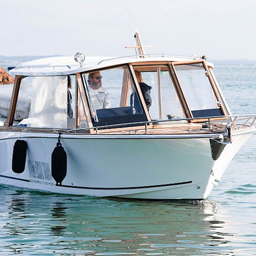 B7A1ECF1-7EEC-4A4A-AC29-EC09547107AF2