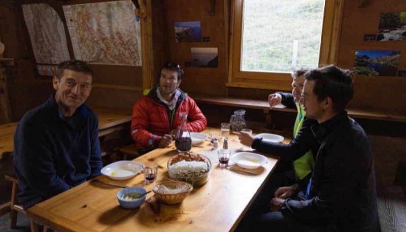 Refuge des Aiguilles d'Arves