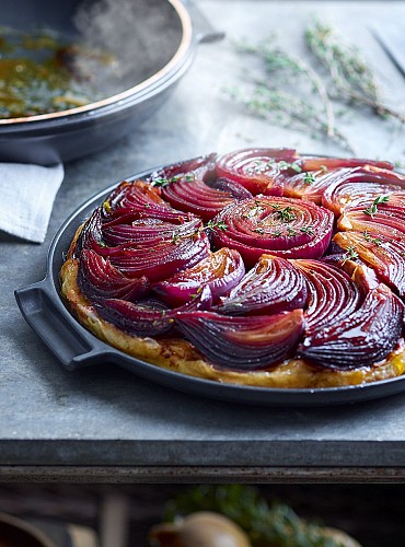 EH_6699_Amb_Delight_TarteTatin_Onions_V