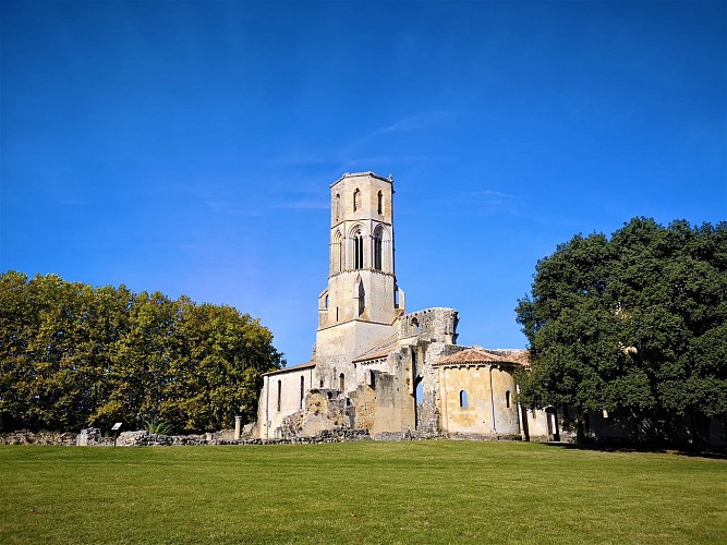 Vert_Bordeaux_Abbaye Sauve Majeure
