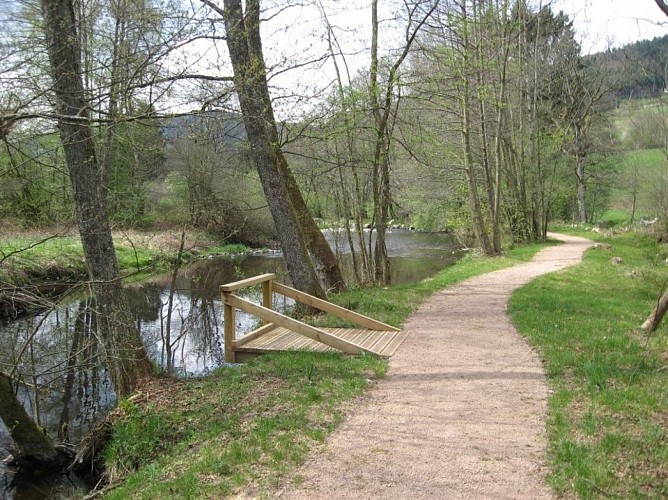 Parcours de pêche accessible p.m.r.