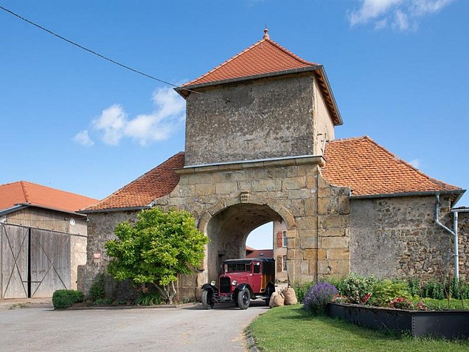 Ferme fortifiée de Neudelange