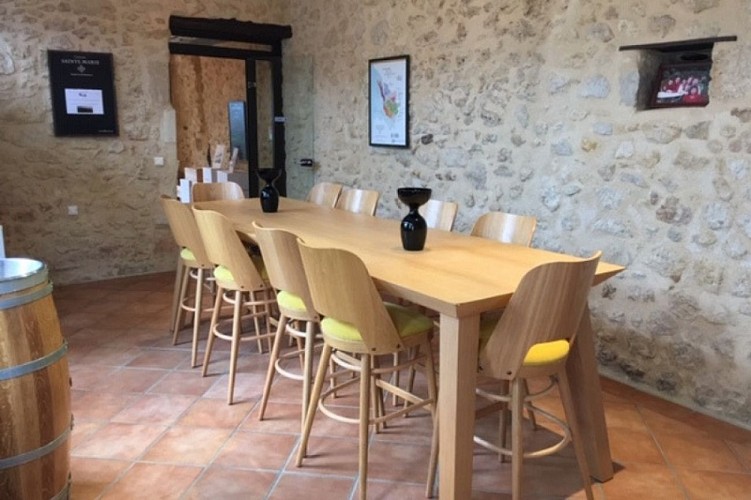 Salle-de-degustation-Ste-Marie-3