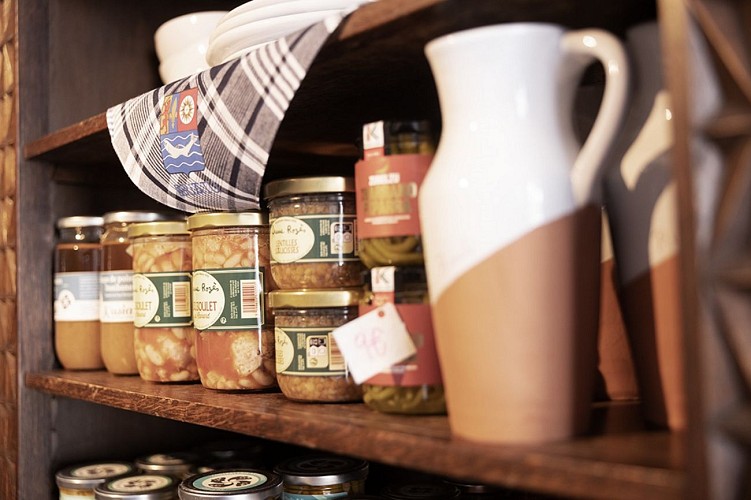 Auberge_Hiribarren_boutique3