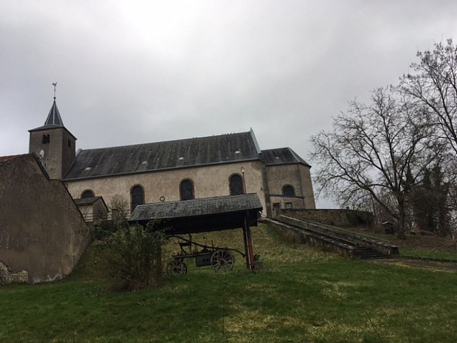 L'église Saint Hubert - face sud.