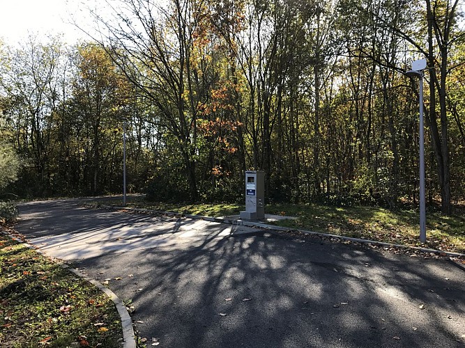 Aire_Camping_Car_Montceau_Parcs©CreusotMontceauTourisme (2)