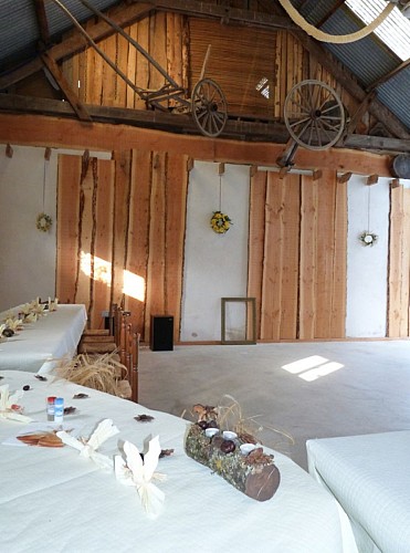 gite-morvan-photo-cuisine-salle-lysimaque-preau-deco-07