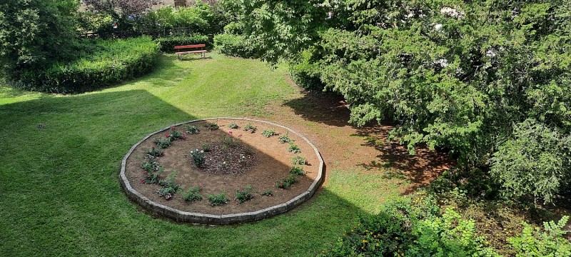 Extérieur Bat. n°2(côté arrière)