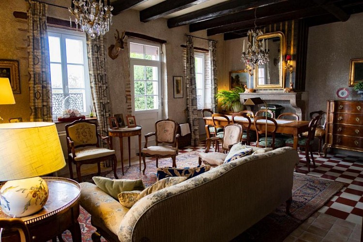 Salon Willow Room