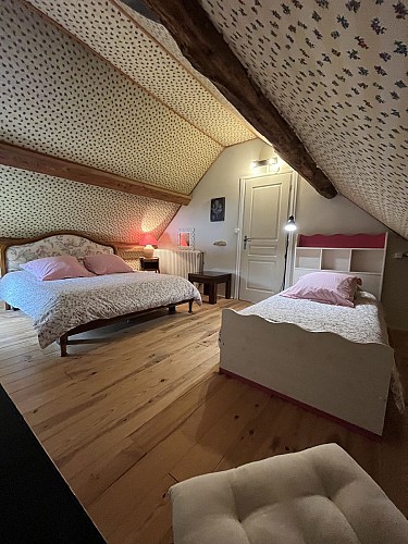 Chambre 3 personnes 1er étage