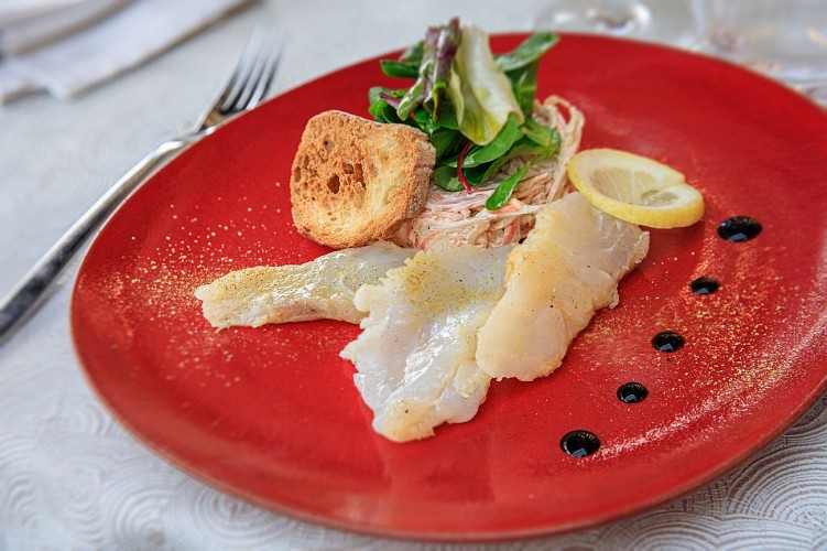 Sillure de Saône préparé comme un saumon "fumé"