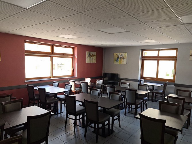 Salle de restaurant Le Chapon Bressan