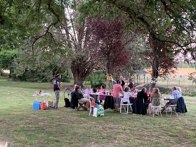 repas dans le parc