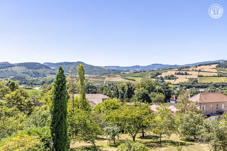 La Roche aux Fées