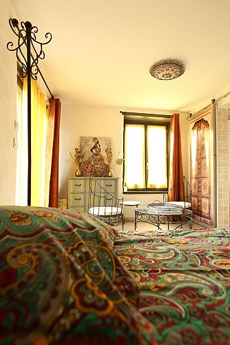 Chambre Mille et une nuits : 1 lit 160*200 et 2 lits 90*190
