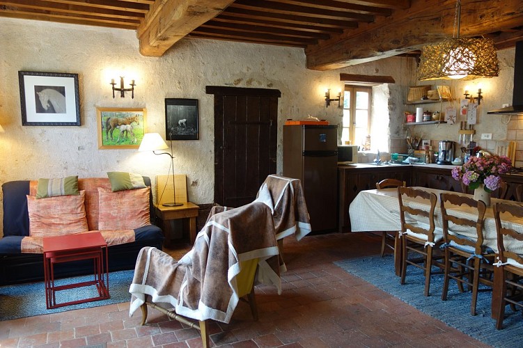 Gîte LA PETITE OUCHE MORVAN, le séjour