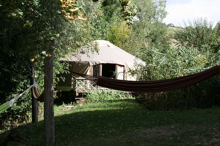 Le coin ombragé pour profiter des hamacs
