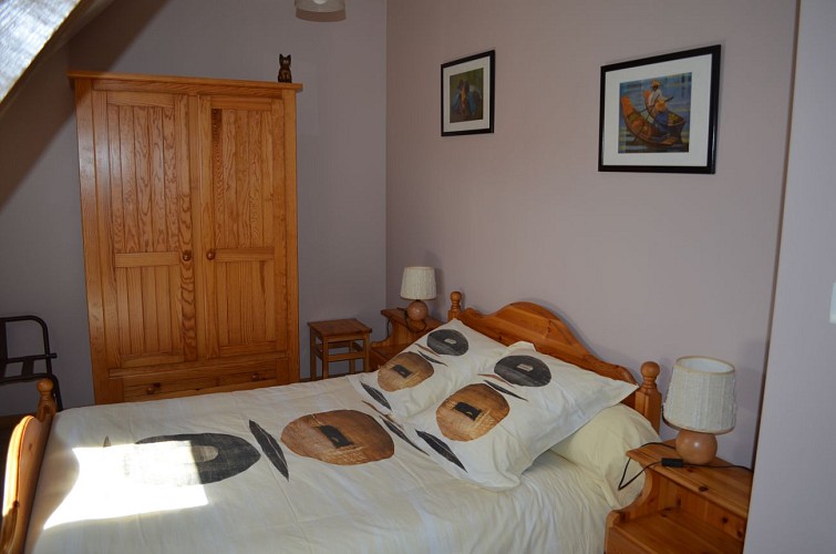 CHAMBRE PINEDE