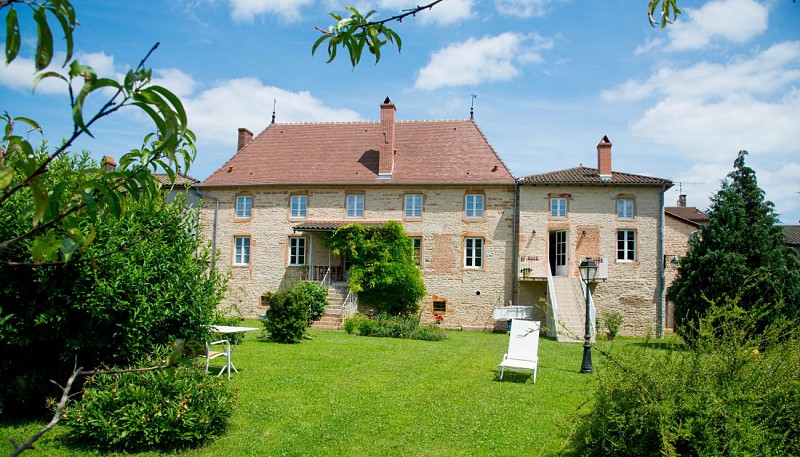 Le Logis d'Azé, vue Ouest
