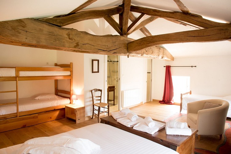Le Logis d'Azé, chambre "L'ancien dortoir des vendangeurs"