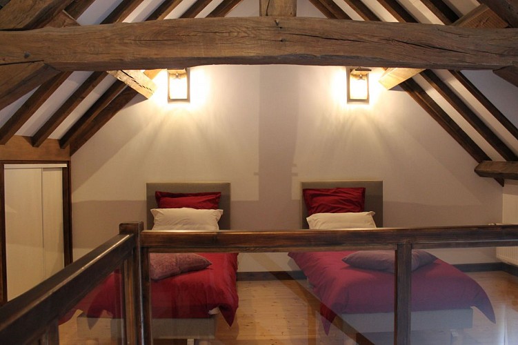 mezzanine-cote-jardin-chambre-daut