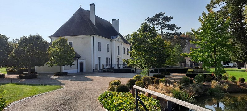 Côte Chalonnaise_Palais Abbatial_ Abbaye de Maizières 3_Office de Tourisme du Grand Chalon