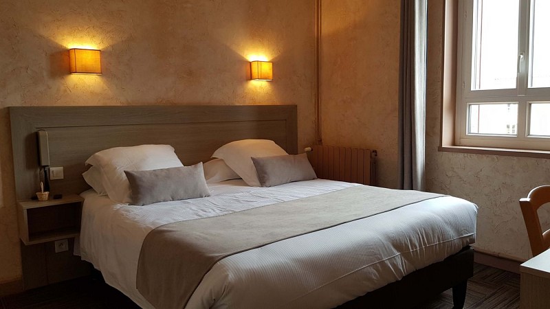 Hostellerie d'Heloise - Chambre double 2 lits simples