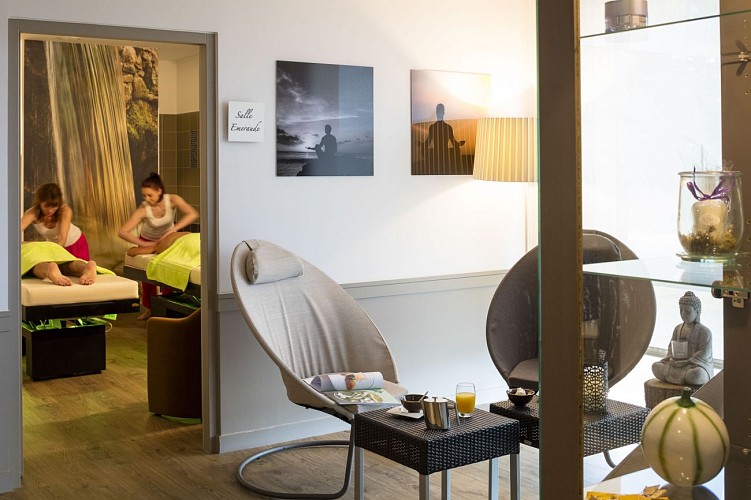 Hôtel-Restaurant Le Dracy