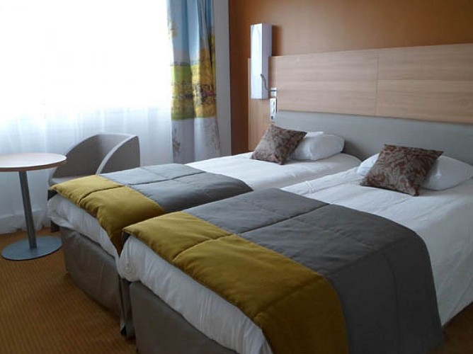 Chambre standard - 2 lits simples