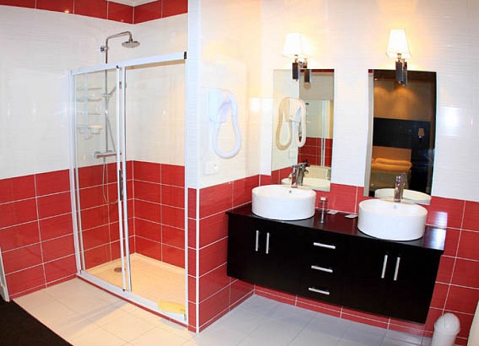 Salle de Bain - Hôtel de la Basilique - Paray-le-Monial