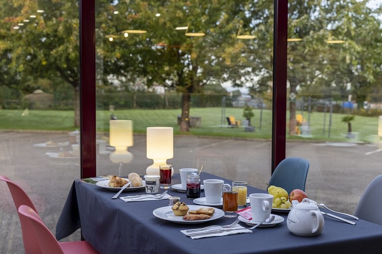 Ambiance Petit-Déjeuner - The Originals City Hotel - Paray le Monial