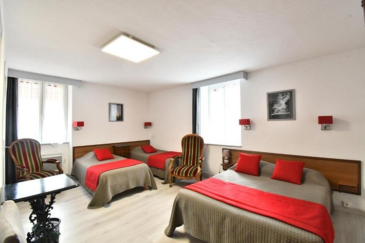 CHAMBRE FAMILLE 4 PERSONNES