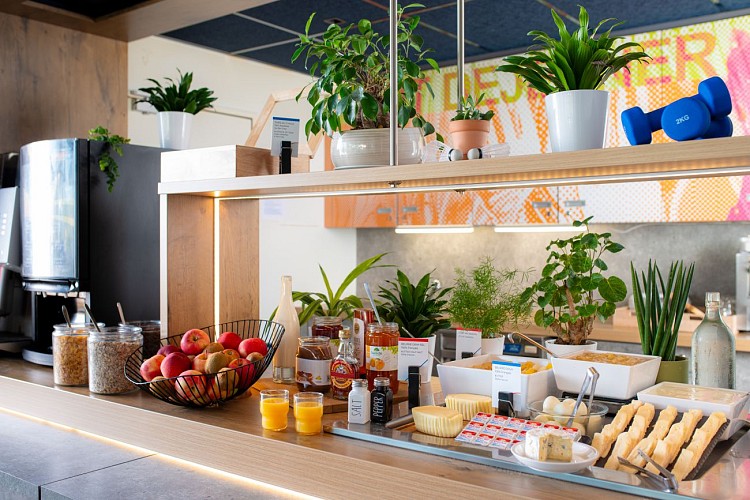 Petit Déjeuner Ibis Budget Macon Crêches