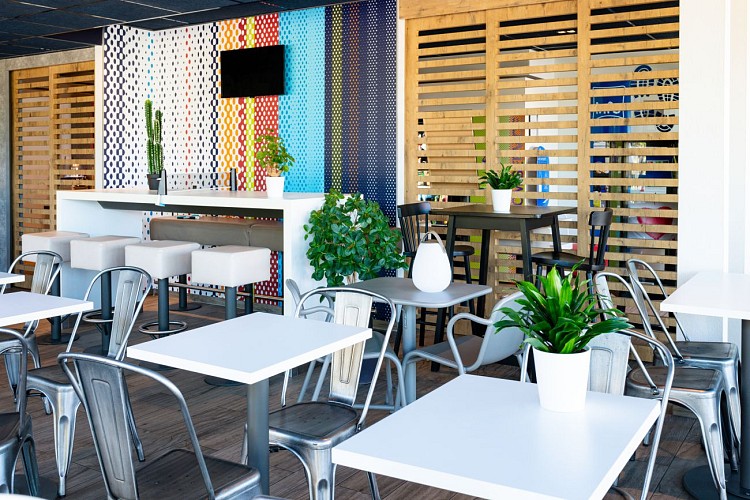 Salon Ibis Budget Macon Crêches