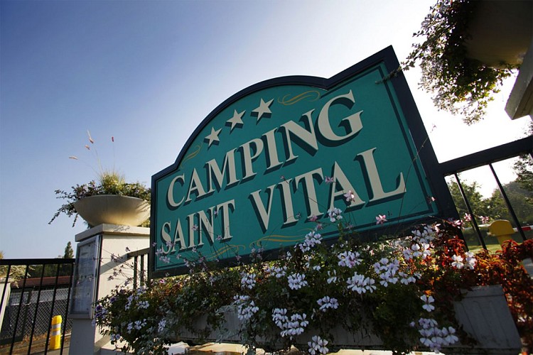 Camping de Cluny (2)