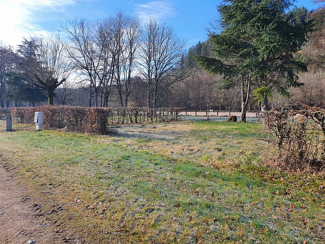camping du ternin, lucenay-lévêque