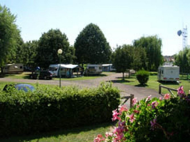 Camping Municipal La Clochette