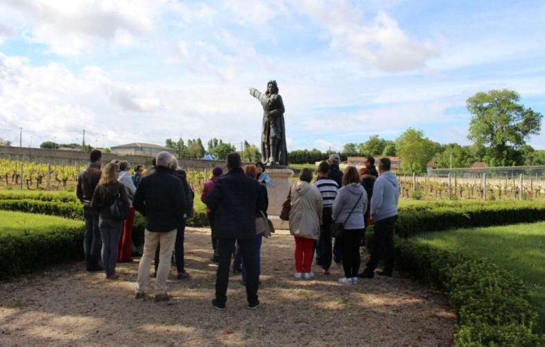 chateau-marquis-de-vauban-vignoble-blaye-cotes-de-bordeaux-blaye-800x600---blaye-tourisme