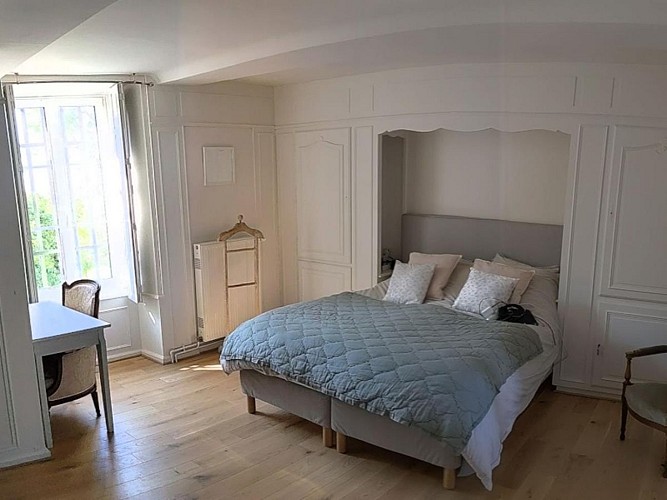 Le presbytère normand Aurseulles Chambre Parents-(TIS)