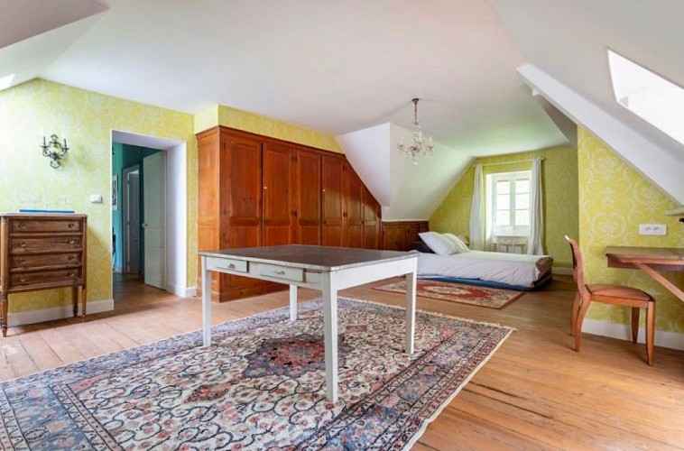 Parc de Lesseps - Salon du haut - Dortoir